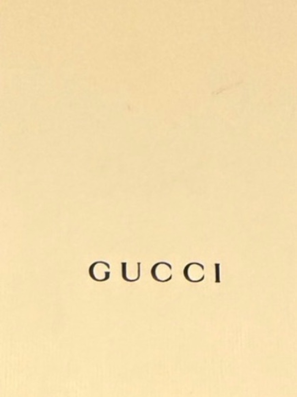 Box shipping Gucci